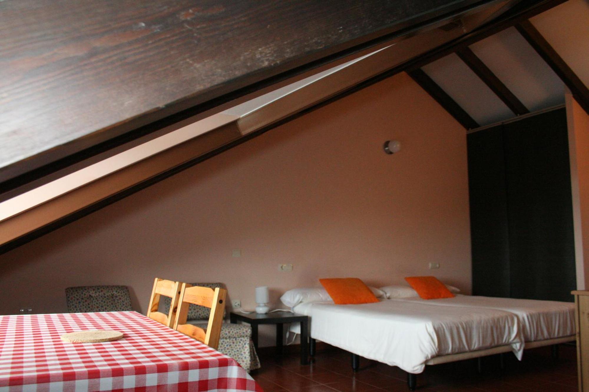 Casa Tesera El Franco Værelse billede